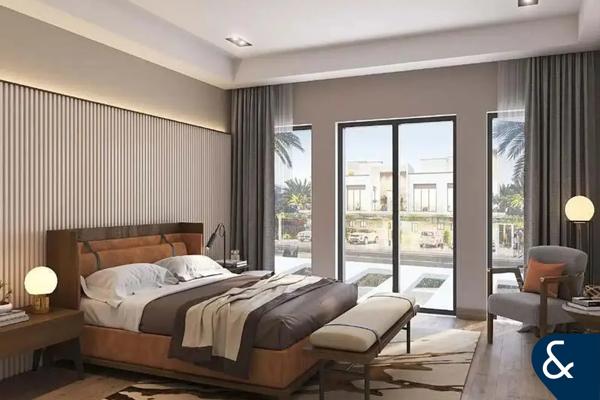 Huge plot | End unit | Genuine re-sale